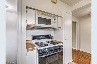 15606 Scottsdale Boulevard, Huber Heights, OH 44120 - Photo 13