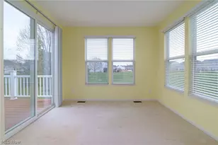 9119 Chatham Cir, North Ridgeville, OH 44039 - Photo 9