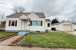 1068 Easton Dr, Akron, OH 44310 - Photo 1