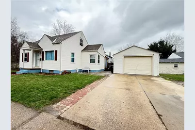 1068 Easton Drive, Akron, OH 44310 - Photo 3