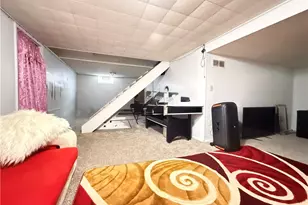 1068 Easton Dr, Akron, OH 44310 - Photo 29