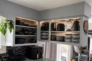 350 Panorama Dr, Green Hills, OH 44131 - Photo 23