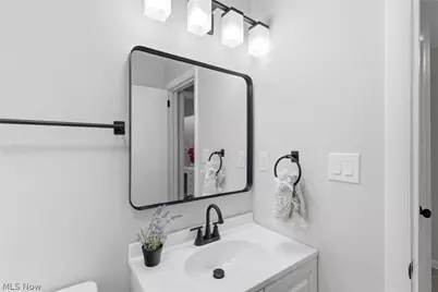 266 Barnes Drive, Tallmadge, OH 44278 - Photo 13