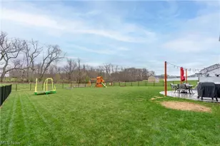 3349 Stoneleigh Rd NE, Canton, OH 44721 - Photo 31