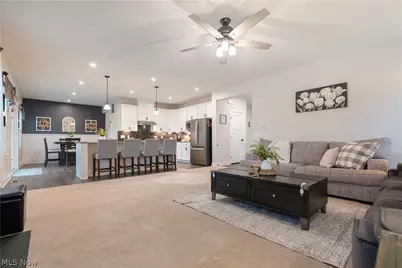 3349 Stoneleigh Road NE, Canton, OH 44721 - Photo 7