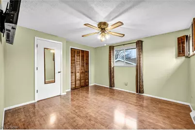 29400 Vita Lane, North Olmsted, OH 44070 - Photo 17