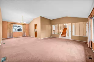 29400 Vita Ln, North Olmsted, OH 44070 - Photo 9