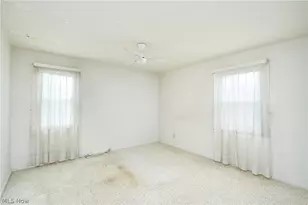 2491 8th St, Cuyahoga Falls, OH 44221 - Photo 13