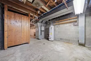 163 E Ford Ave, Barberton, OH 44203 - Photo 31