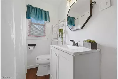 163 E Ford Avenue, Barberton, OH 44203 - Photo 15