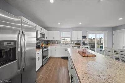 2207 Fowl Road, Elyria, OH 44035 - Photo 7