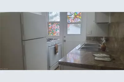 21971 Crystal Avenue, Euclid, OH 44123 - Photo 7