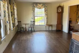 6 Lynnwood Dr, Vienna, WV 26105 - Photo 3