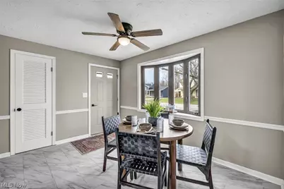 7366 Primrose Drive, Mentor on the Lake, OH 44060 - Photo 11