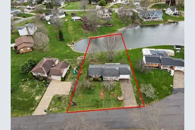 11105 Titus Avenue NW, Uniontown, OH 44685 - Photo 3