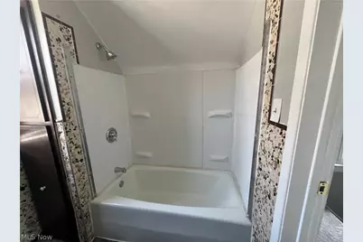 10914 Oliver Road, Loveland, OH 44111 - Photo 19