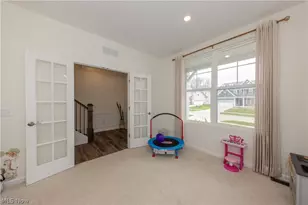 766 River Run Rd, Aurora, OH 44202 - Photo 9