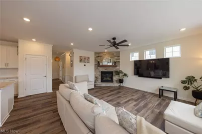 766 River Run Road, Aurora, OH 44202 - Photo 9