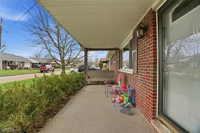 1902 42nd Street, Parkersburg, WV 26104 - Photo 3