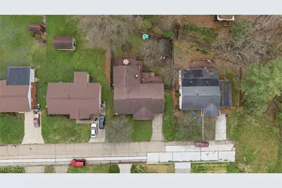 1902 42nd Street, Parkersburg, WV 26104 - Photo 5