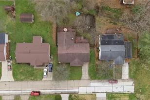 1902 42nd St, Parkersburg, WV 26104 - Photo 5