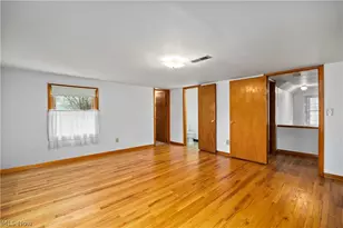 137 Lafayette St, Elyria, OH 44035 - Photo 31