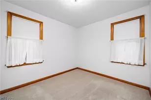 137 Lafayette St, Elyria, OH 44035 - Photo 17