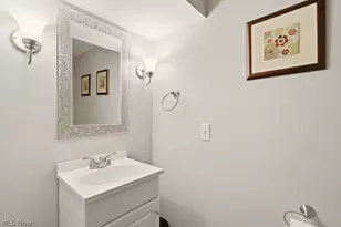 1976 Stabler Rd, Akron, OH 44313 - Photo 35