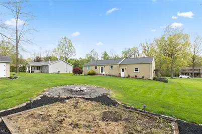 6987 White Oak Drive, Hubbard, OH 44425 - Photo 11