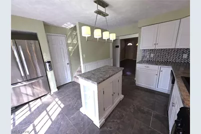 80 May Avenue, Northfield Village, OH 44067 - Photo 3