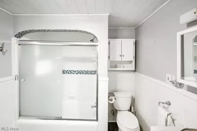 1597 Glenmount Avenue, Akron, OH 44301 - Photo 17