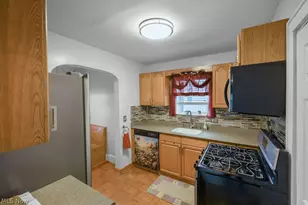 1597 Glenmount Ave, Akron, OH 44301 - Photo 11