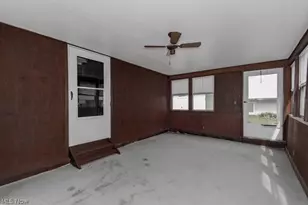 466 Waterbury Rd, Eastlake, OH 44095 - Photo 39