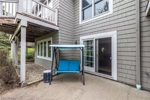 71 Haskell Dr, Bratenahl, OH 44108 - Photo 35