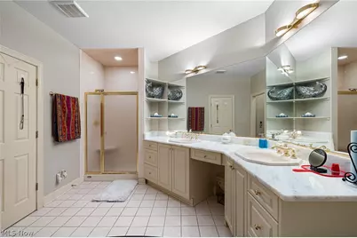 71 Haskell Drive, Bratenahl, OH 44108 - Photo 23