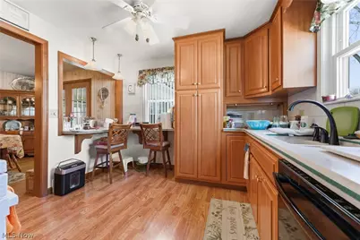 2883 Sharonwood Avenue NW, Canton, OH 44708 - Photo 17