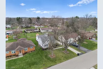 2883 Sharonwood Avenue NW, Canton, OH 44708 - Photo 37