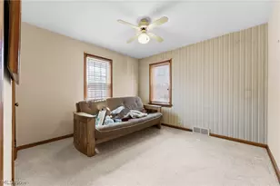 2883 Sharonwood Ave NW, Canton, OH 44708 - Photo 23