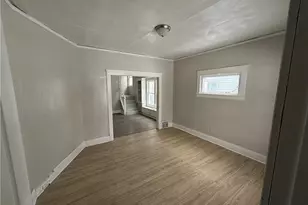 1028 E 146th St, Loveland, OH 44110 - Photo 5