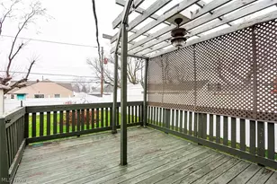 28855 Hazel Ave, Wickliffe, OH 44092 - Photo 49