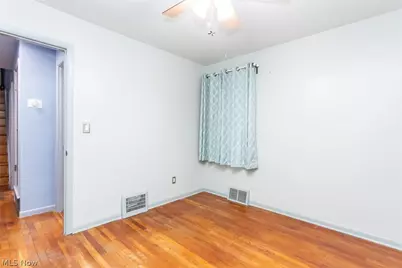 28855 Hazel Avenue, Wickliffe, OH 44092 - Photo 19