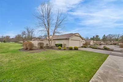 22137 Meadownorth Court, Strongsville, OH 44149 - Photo 35