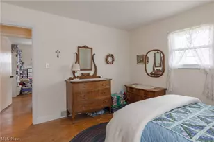 1842 Thornapple Ave, Akron, OH 44301 - Photo 19