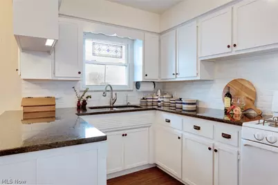 1842 Thornapple Avenue, Akron, OH 44301 - Photo 13