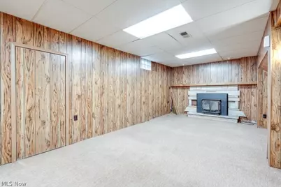 5918 Mapledell Street, Canton, OH 44718 - Photo 39