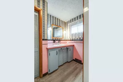 5918 Mapledell Street, Canton, OH 44718 - Photo 19