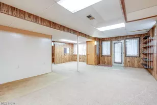 5918 Mapledell St, Canton, OH 44718 - Photo 41