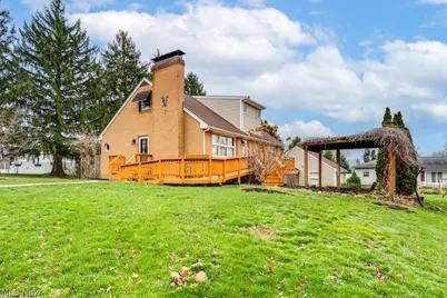 5918 Mapledell Street, Canton, OH 44718 - Photo 3