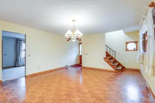 5918 Mapledell St, Canton, OH 44718 - Photo 13