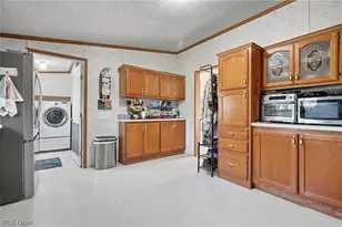 2122 S Pricetown Rd, Diamond, OH 44412 - Photo 3